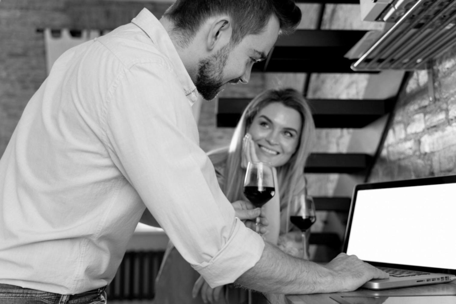 Real-time market analysis tools and financial indicators